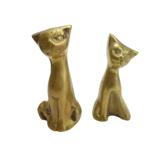 Vintage Small Brass Long Neck Cat Figurine Two Little Cats Cottage Decor - Picture 1 of 4